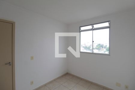 Quarto 1 de apartamento para alugar com 2 quartos, 45m² em Planalto, Belo Horizonte