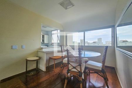 Sala de apartamento para alugar com 3 quartos, 135m² em Centro, Guarujá