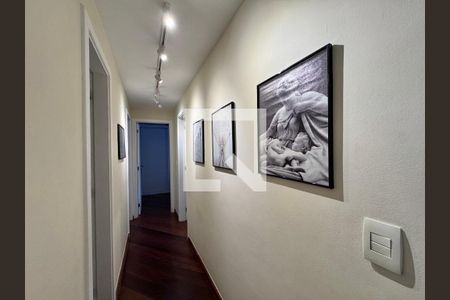 Corredor de apartamento para alugar com 3 quartos, 119m² em Recreio dos Bandeirantes, Rio de Janeiro