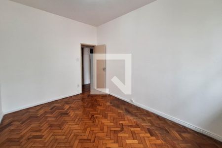 Quarto 1 de apartamento para alugar com 3 quartos, 96m² em Santa Rosa, Niterói