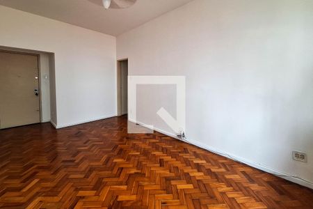 Sala de apartamento para alugar com 3 quartos, 96m² em Santa Rosa, Niterói