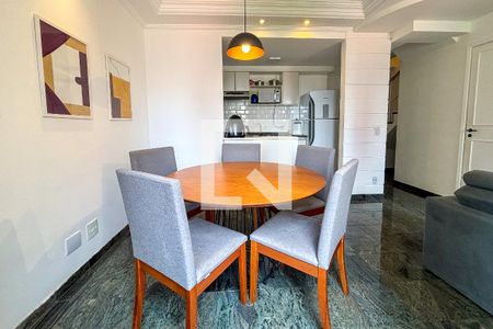 Sala de apartamento para alugar com 2 quartos, 70m² em Pinheiros, São Paulo