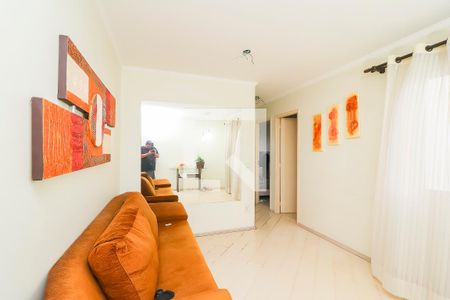 Sala de apartamento à venda com 3 quartos, 60m² em Vila Carmosina, São Paulo