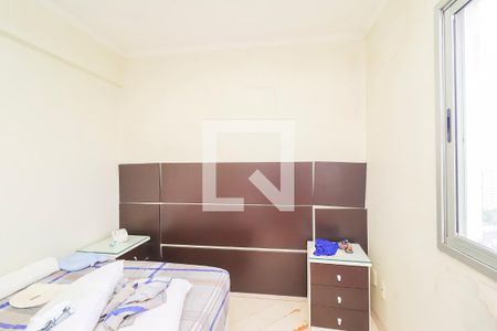 Quarto 2 de apartamento à venda com 3 quartos, 60m² em Vila Carmosina, São Paulo