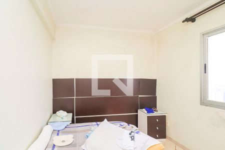 Quarto 2 de apartamento à venda com 3 quartos, 60m² em Vila Carmosina, São Paulo