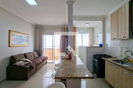 Sala/Cozinha de apartamento para alugar com 1 quarto, 38m² em Vila Tupi, Praia Grande