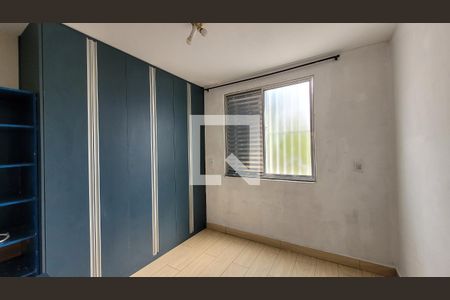 Quarto 01 de apartamento para alugar com 2 quartos, 45m² em Vila Arizona, Itaquaquecetuba
