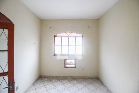 Suíte de casa para alugar com 2 quartos, 80m² em Rocha Sobrinho, Mesquita