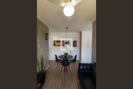 Sala de apartamento à venda com 2 quartos, 44m² em Usina Piratininga, São Paulo