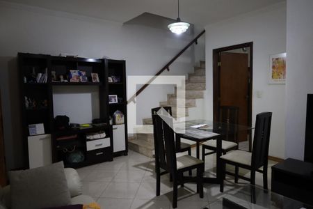 Casa para alugar com 3 quartos, 180m² em Vila Santo Antônio, São Paulo