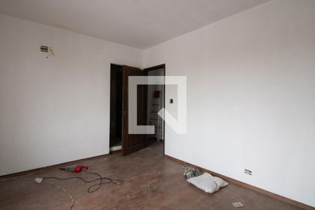 quarto 2 de casa para alugar com 2 quartos, 95m² em Vila Mesquita, São Paulo