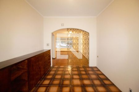 Casa para alugar com 4 quartos, 196m² em Vila Anglo Brasileira, São Paulo