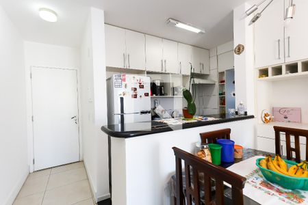 Cozinha de apartamento para alugar com 3 quartos, 66m² em Vila Andrade, São Paulo
