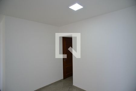 Sala de apartamento para alugar com 3 quartos, 115m² em Barra da Tijuca, Rio de Janeiro