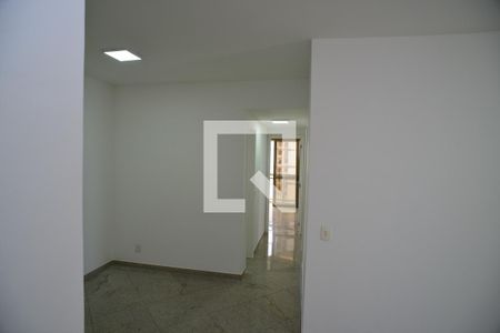 Sala de apartamento para alugar com 3 quartos, 115m² em Barra da Tijuca, Rio de Janeiro