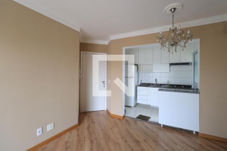 Sala de apartamento para alugar com 3 quartos, 65m² em Vila Fernandes, São Paulo