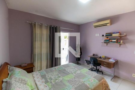 Quarto  de casa para alugar com 3 quartos, 300m² em Piratininga, Niterói