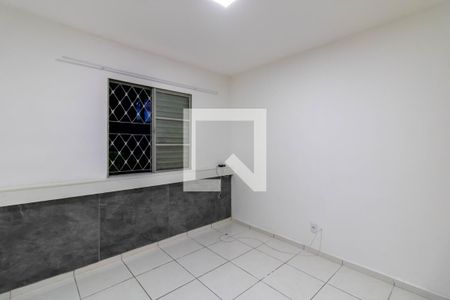 Quarto 1 de apartamento para alugar com 2 quartos, 58m² em Jardim Flor da Montanha, Guarulhos