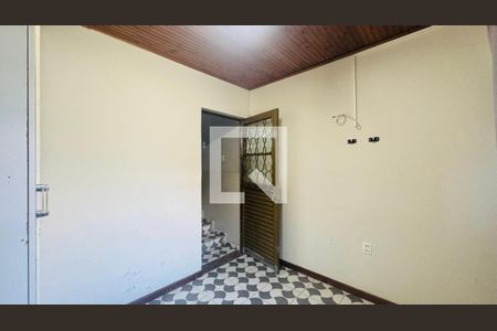 Quarto de casa à venda com 3 quartos, 2000m² em Estâncias Imperiais, Contagem