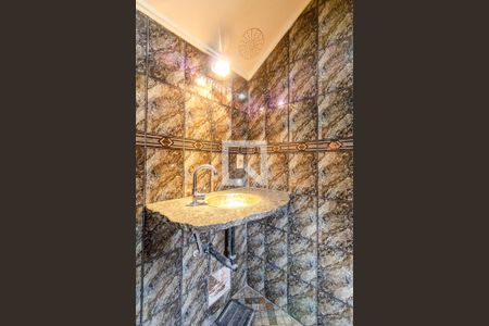 Lavabo de casa à venda com 3 quartos, 280m² em Cristal, Porto Alegre