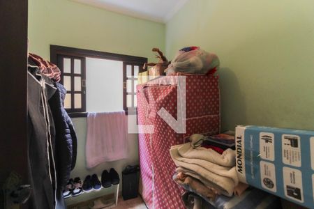 Quarto 1 de casa à venda com 4 quartos, 225m² em Parque Cruzeiro do Sul, São Paulo