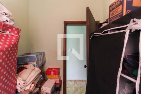 Quarto 1 de casa à venda com 4 quartos, 225m² em Parque Cruzeiro do Sul, São Paulo