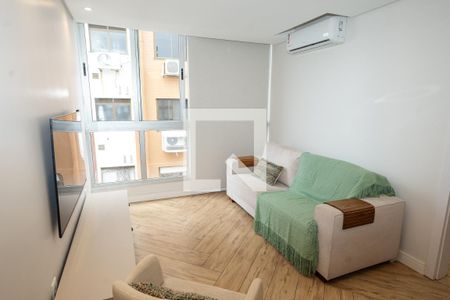 Sala de apartamento à venda com 1 quarto, 45m² em Petrópolis, Porto Alegre