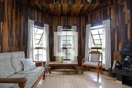 Sala de Estar de casa para alugar com 2 quartos, 216m² em Cidade Parquelandia, Itaquaquecetuba