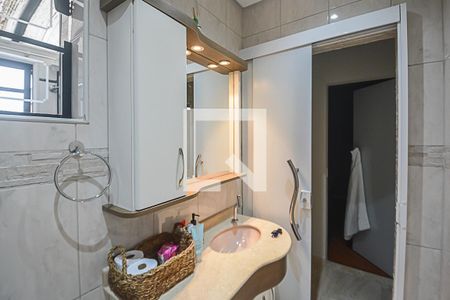 Banheiro da Suíte de casa à venda com 3 quartos, 170m² em Vila Planalto, São Bernardo do Campo