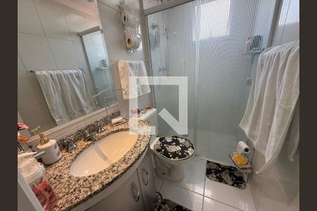 Banheiro de apartamento à venda com 2 quartos, 86m² em Água Fria, São Paulo
