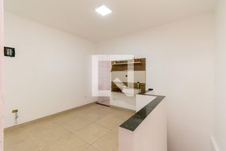 Sala de casa à venda com 4 quartos, 240m² em Vila Macedopolis, São Paulo