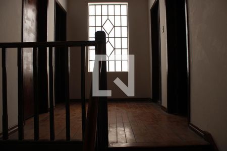 Escada de casa para alugar com 3 quartos, 280m² em Cambuci, São Paulo