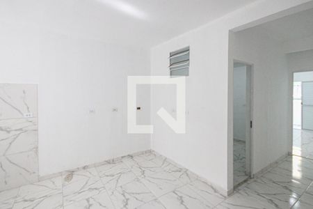 Sala/Cozinha de casa para alugar com 2 quartos, 50m² em Furnas, São Paulo