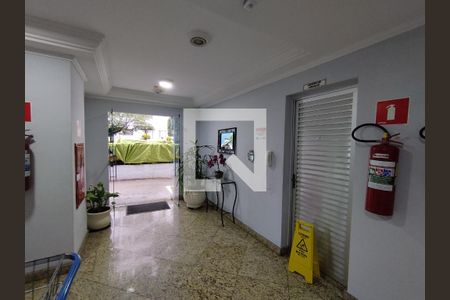 Hall de entrada de apartamento para alugar com 2 quartos, 48m² em Jardim Vergueiro (sacoma), São Paulo