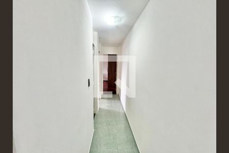 Corredor de apartamento para alugar com 2 quartos, 60m² em Vila Siqueira (zona Norte), São Paulo