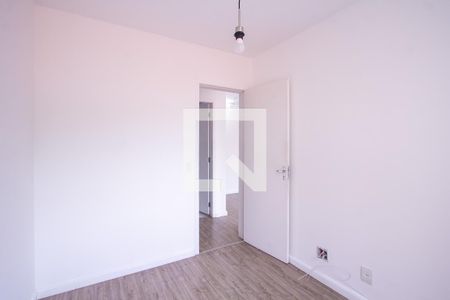 Quarto 1 de apartamento para alugar com 2 quartos, 52m² em Centro, São Gonçalo