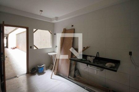 Sala e Cozinha de apartamento para alugar com 2 quartos, 53m² em Parque Independencia, São Paulo