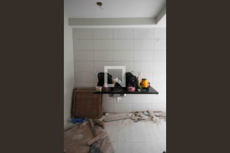Cozinha de apartamento para alugar com 2 quartos, 40m² em Parque Independencia, São Paulo