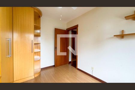 Foto 20 de apartamento à venda com 3 quartos, 174m² em Auxiliadora, Porto Alegre