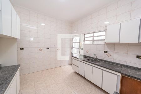 Cozinha de casa para alugar com 2 quartos, 120m² em Vila Granada, São Paulo