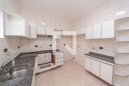 Cozinha de casa para alugar com 2 quartos, 120m² em Vila Granada, São Paulo