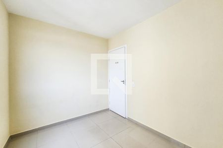 Quarto 1 de apartamento para alugar com 2 quartos, 44m² em Bonsucesso, Rio de Janeiro