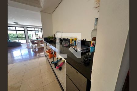 Bar de casa de condomínio à venda com 4 quartos, 833m² em Jardim Paulista, Barueri