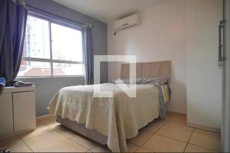 Quarto de apartamento à venda com 1 quarto, 75m² em Centro, São Leopoldo