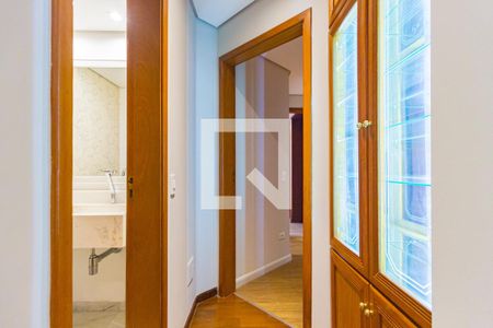 Corredor de apartamento à venda com 3 quartos, 128m² em Vila Regente Feijó, São Paulo