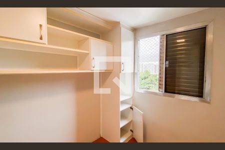 Quarto 1 de apartamento para alugar com 2 quartos, 49m² em Conjunto Habitacional Padre Manoel de Paiva, São Paulo