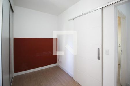 Quarto 1 de apartamento para alugar com 3 quartos, 76m² em Vila Olímpia, São Paulo