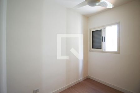 Quarto 2 de apartamento para alugar com 3 quartos, 76m² em Vila Olímpia, São Paulo