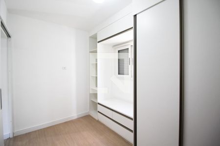 Quarto 1 de apartamento para alugar com 3 quartos, 76m² em Vila Olímpia, São Paulo