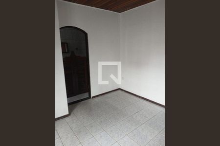 Casa à venda com 3 quartos, 160m² em Jardim Monte Libano, Santo André